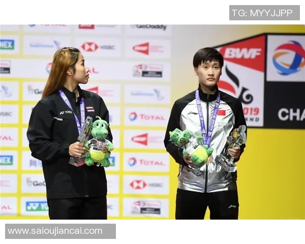 重庆羽毛球队与西安羽毛球队耐力对决赛后分析与反思